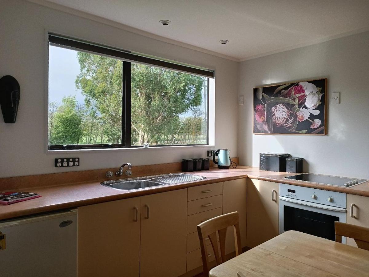 Chateau Le Cross Apartamento Martinborough Exterior foto